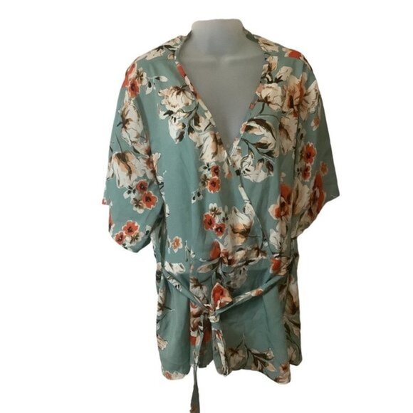 Shein Curve Women’s Floral Wrap V-Neck Short Sleeves Shirt Blouse Size 3XL - Picture 1 of 16